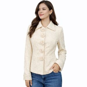 🤍 Arden B. Cream Textured Rosette Button Jacket - Medium